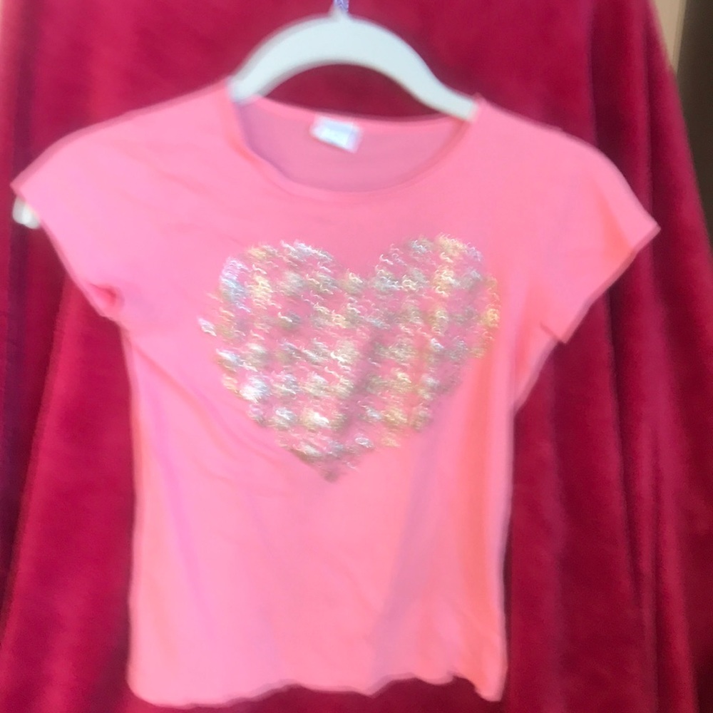 Tee shirt